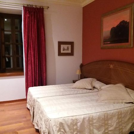 Hotel Palacio De La Magdalena โซโต เดล บาร์โก ภายนอก รูปภาพ
